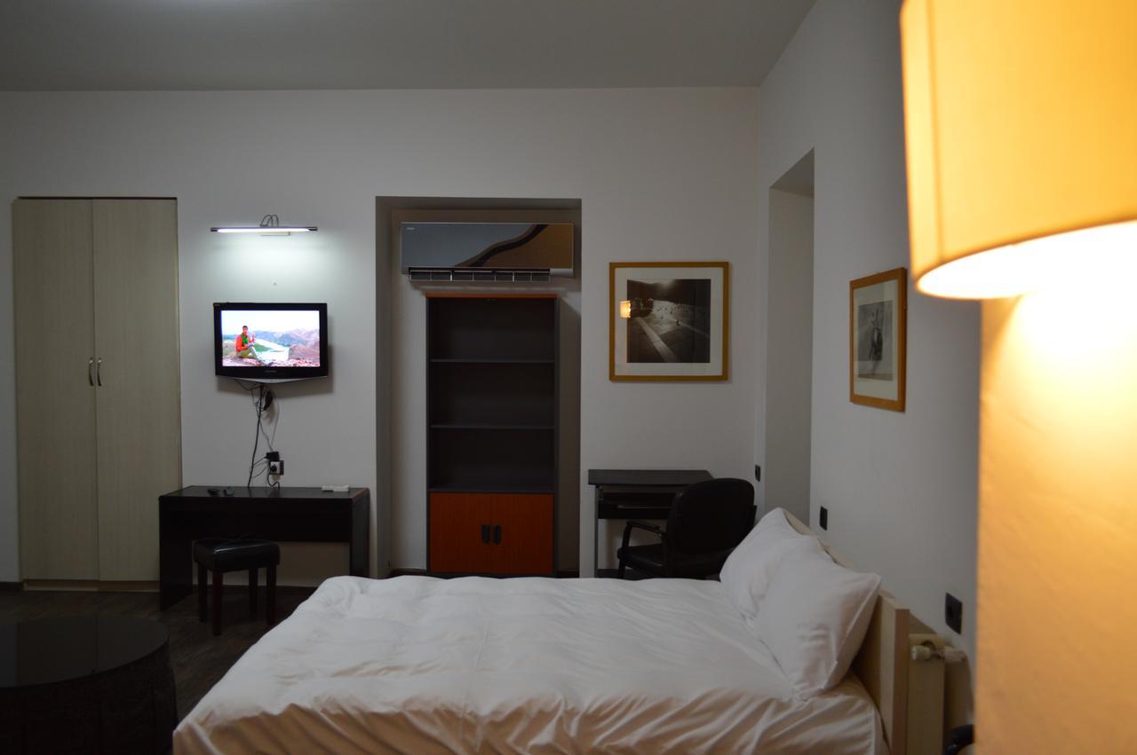 Deluxe Apartment Тбилиси Экстерьер фото